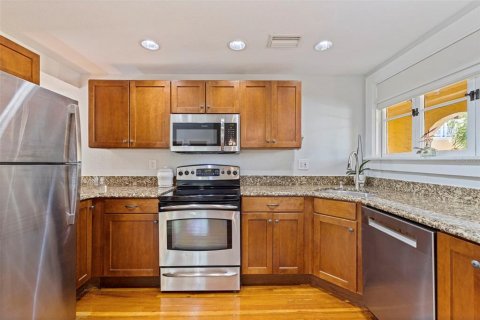 Condominio en venta en Saint Petersburg, Florida, 2 dormitorios, 112.32 m2 № 2239640 - foto 9