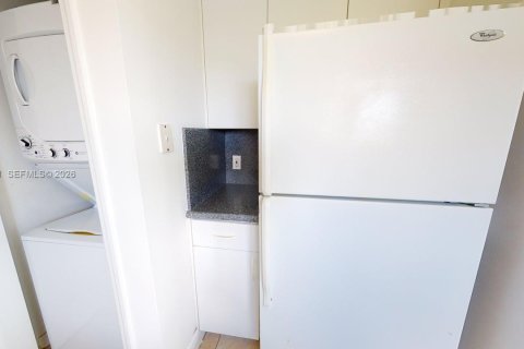 Купить кондоминиум в Майами, Флорида 2 спальни, 83.61м2, № 1997487 - фото 5