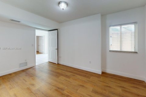 Купить кондоминиум в Майами, Флорида 2 спальни, 83.61м2, № 1997487 - фото 22