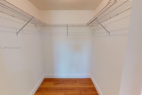 Купить кондоминиум в Майами, Флорида 2 спальни, 83.61м2, № 1997487 - фото 9