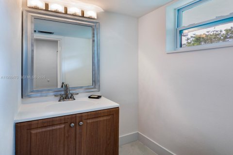 Appartement à louer à Miami, Floride: 1 chambre № 2010560 - photo 17