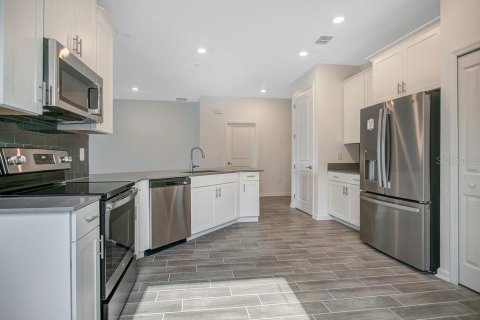 Casa en venta en Davenport, Florida, 4 dormitorios, 193.24 m2 № 1442479 - foto 8