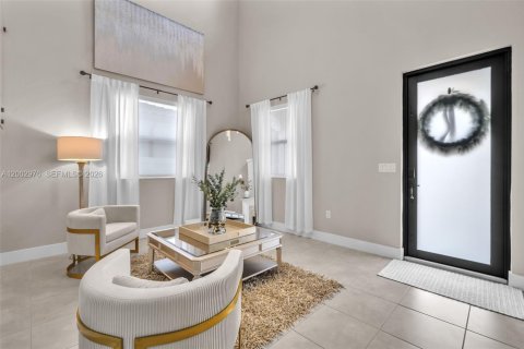 Condominio en venta en Hialeah, Florida, 4 dormitorios, 234.86 m2 № 2069190 - foto 8