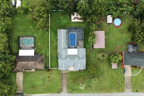 House in Dade City, Florida 4 bedrooms, 273.13 sq.m. № 1788978 - photo 5