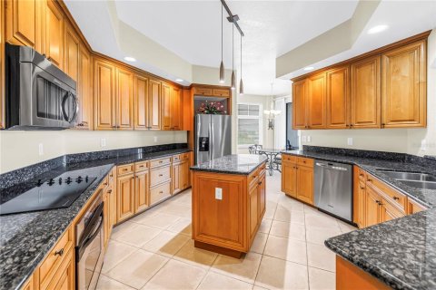 Condominio en venta en Saint Petersburg, Florida, 3 dormitorios, 255.48 m2 № 2222464 - foto 13