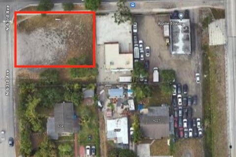 Commercial property in Hollywood, Florida № 1859938 - photo 2