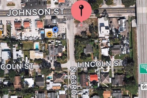 Commercial property in Hollywood, Florida № 1859938 - photo 4
