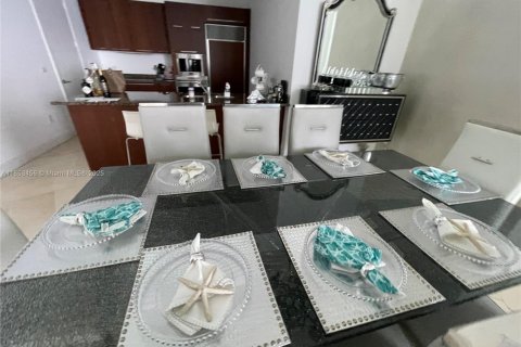 Copropriété à louer à Sunny Isles Beach, Floride: 3 chambres, 195.65 m2 № 1875586 - photo 6