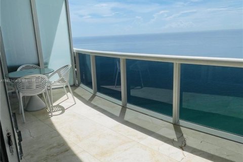 Copropriété à louer à Sunny Isles Beach, Floride: 3 chambres, 195.65 m2 № 1875586 - photo 20