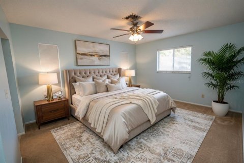 House in Venice, Florida 2 bedrooms, 132.76 sq.m. № 2226893 - photo 8