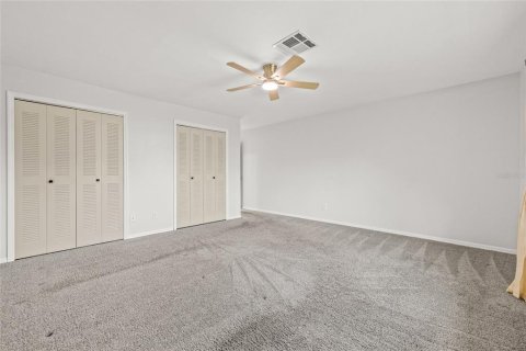 Condo in Sun City Center, Florida, 2 bedrooms  № 1826711 - photo 19