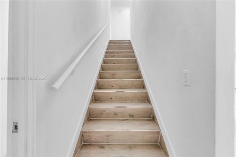 Купить таунхаус в Хомстед, Флорида 4 спальни, 133.22м2, № 2046275 - фото 12