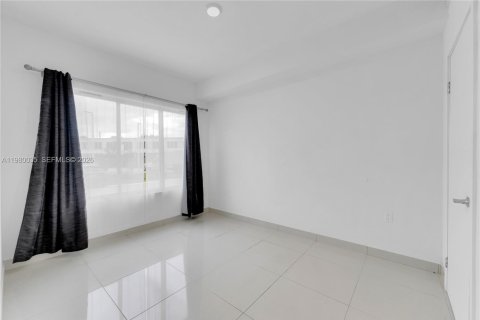 Купить таунхаус в Хомстед, Флорида 4 спальни, 133.22м2, № 2046275 - фото 3