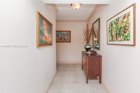 Купить кондоминиум в Авентура, Флорида 2 спальни, 120.77м2, № 2169036 - фото 9