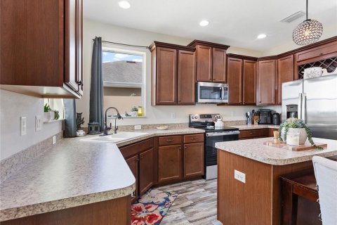 House in Parrish, Florida 4 bedrooms, 213.49 sq.m. № 2157870 - photo 14