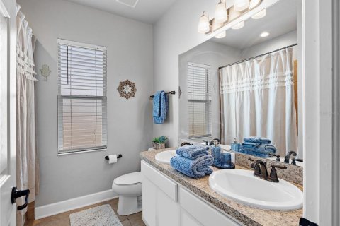 House in Parrish, Florida 4 bedrooms, 213.49 sq.m. № 2157870 - photo 23