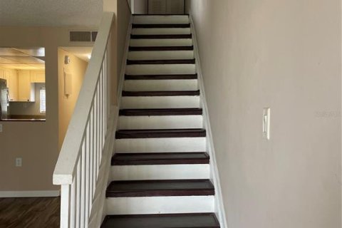 Touwnhouse à louer à Brandon, Floride: 2 chambres, 99.22 m2 № 1659668 - photo 11