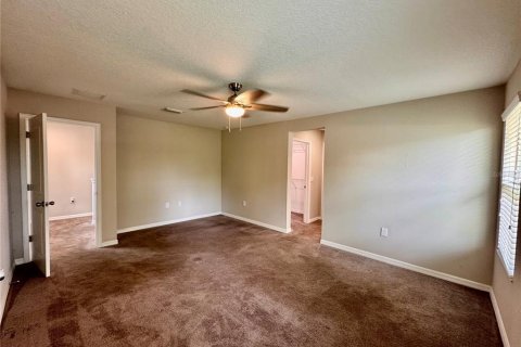 House in Tampa, Florida 4 bedrooms, 174.66 sq.m. № 1788030 - photo 16