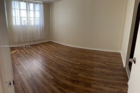 Снять в аренду кондоминиум в Плантация, Флорида 1 спальня, 87.33м2, № 2014738 - фото 5