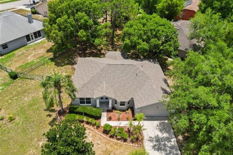 Villa ou maison à vendre à Lake Wales, Floride: 3 chambres, 159.51 m2 № 2147716 - photo 4