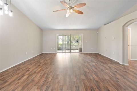 Villa ou maison à vendre à Lake Wales, Floride: 3 chambres, 159.51 m2 № 2147716 - photo 8