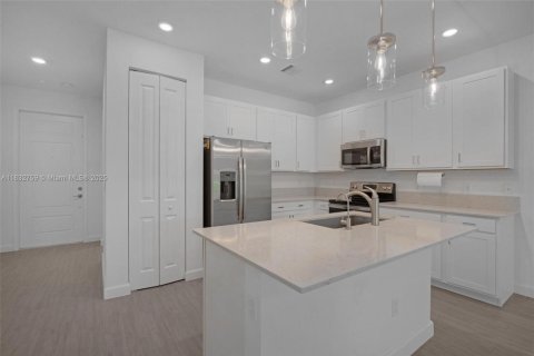 House in Delray Beach, Florida 2 bedrooms, 122.54 sq.m. № 1814151 - photo 14