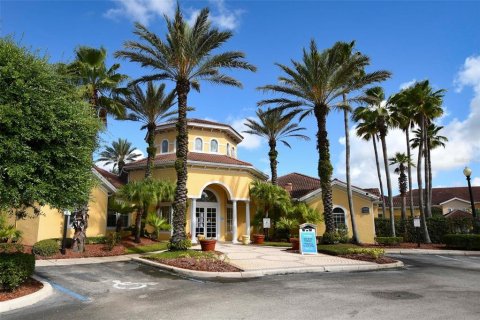 Condo in Orlando, Florida, 2 bedrooms  № 1847050 - photo 16