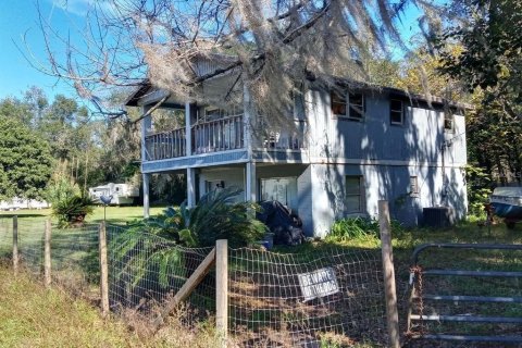 House in Anthony, Florida 2 bedrooms, 118.91 sq.m. № 2258870 - photo 2