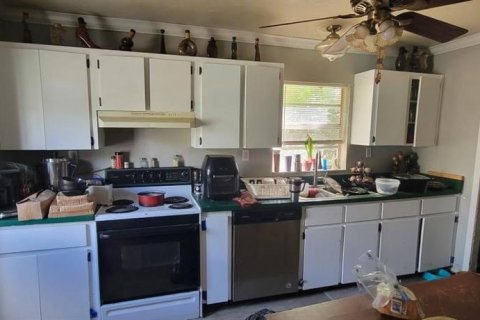 House in Anthony, Florida 2 bedrooms, 118.91 sq.m. № 2258870 - photo 6