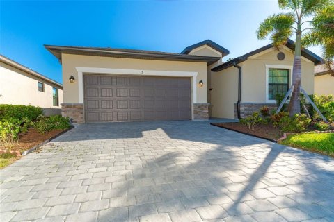House in Venice, Florida 4 bedrooms, 189.06 sq.m. № 1535556 - photo 4