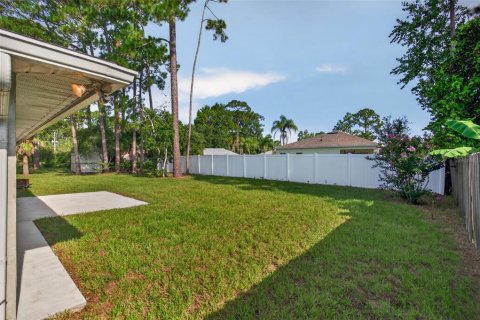 House in Palm Coast, Florida 3 bedrooms, 194.82 sq.m. № 2304649 - photo 23