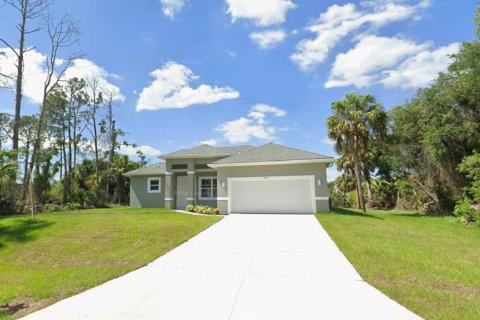 House in North Port, Florida 4 bedrooms, 157.47 sq.m. № 2393887