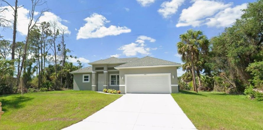 House in North Port, Florida 4 bedrooms, 157.47 sq.m. № 2393887