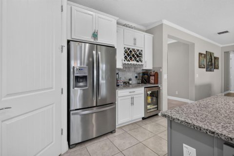 House in Port St. Lucie, Florida 3 bedrooms, 231.14 sq.m. № 2249944 - photo 17