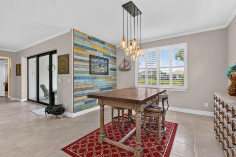 House in Port St. Lucie, Florida 3 bedrooms, 231.14 sq.m. № 2249944 - photo 19