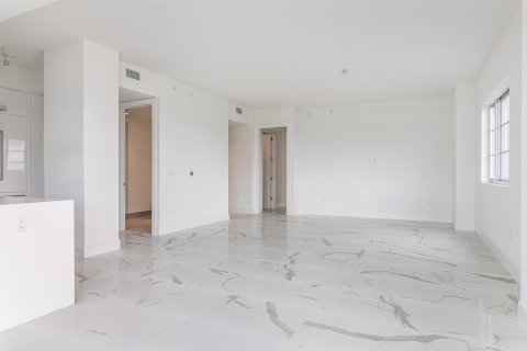 Condo in Boca Raton, Florida, 2 bedrooms  № 2175511 - photo 4