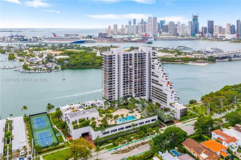 Купить кондоминиум в Майами, Флорида 2 спальни, 127.28м2, № 2067644 - фото 24