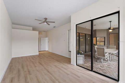 House in Bradenton, Florida 4 bedrooms, 285.77 sq.m. № 1824575 - photo 17