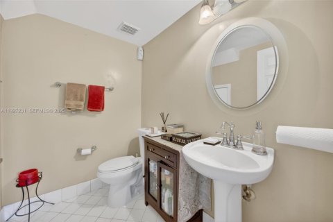 Villa ou maison à vendre à Cutler Bay, Floride: 4 chambres, 199.46 m2 № 1986213 - photo 18