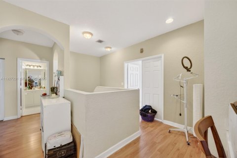 Villa ou maison à vendre à Cutler Bay, Floride: 4 chambres, 199.46 m2 № 1986213 - photo 30