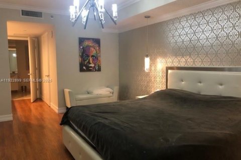 Купить кондоминиум в Халландейл-Бич, Флорида 2 спальни, 100.89м2, № 1976561 - фото 11