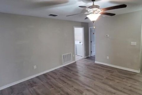 Touwnhouse à vendre à Riverview, Floride: 3 chambres, 179.12 m2 № 2156272 - photo 11