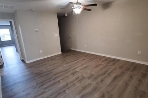 Touwnhouse à vendre à Riverview, Floride: 3 chambres, 179.12 m2 № 2156272 - photo 8