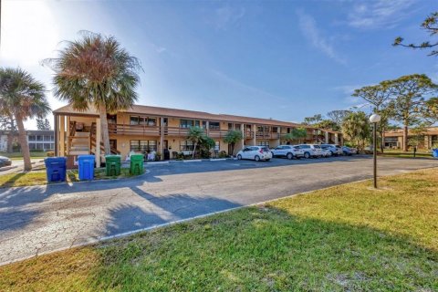 Condominio en venta en Englewood, Florida, 1 dormitorio, 60.11 m2 № 1603002 - foto 2
