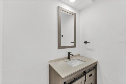 Condominio en venta en Englewood, Florida, 1 dormitorio, 60.11 m2 № 1603002 - foto 18