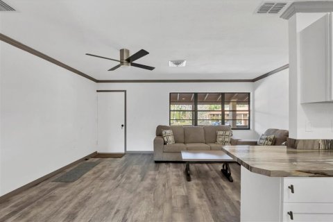 Condominio en venta en Englewood, Florida, 1 dormitorio, 60.11 m2 № 1603002 - foto 13