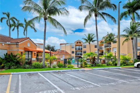 Appartement à louer à Hialeah, Floride: 2 chambres, 91.23 m2 № 1969046 - photo 3