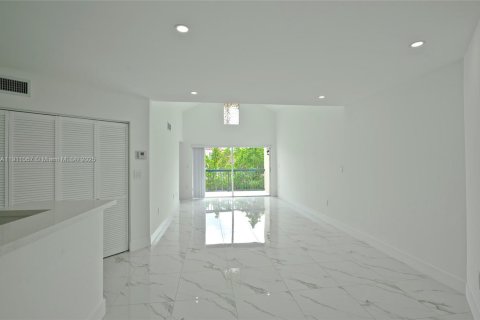 Appartement à louer à Hialeah, Floride: 2 chambres, 91.23 m2 № 1969046 - photo 25