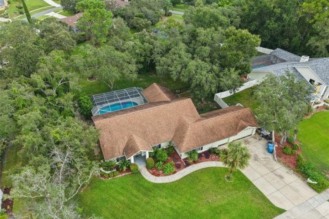 House in Spring Hill, Florida 4 bedrooms, 235.51 sq.m. № 1900110 - photo 2