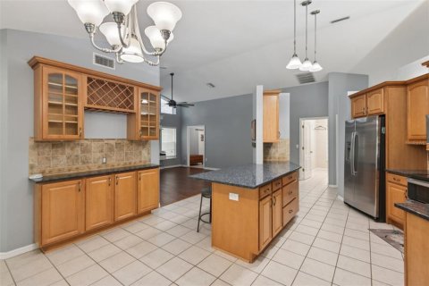 House in Spring Hill, Florida 4 bedrooms, 235.51 sq.m. № 1900110 - photo 6